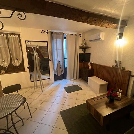 Chez Kay Apartment Roquebrune-sur-Argens Exterior photo